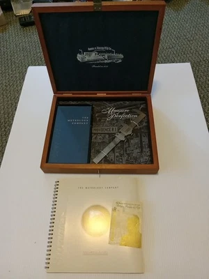 VINTAGE Brown & Sharpe Wooden Case  & Instrument , Collectors Item  - Image 1 of 4