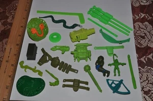 Vtg 24 GREEN TMNT, MOTU, MISC Action Figure Accessories Parts Weapons Lot 80s - Picture 1 of 8