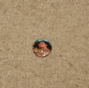 D23 EXPO 2024 EXCLUSIVE MOANA 2 MAUI BUTTON - Bild 1 von 1
