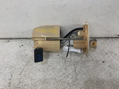 Toyota Corolla & Matrix 2005-2008 tracción delantera bomba de combustible unidad de envío emisor flotador  Foto 1 de 4