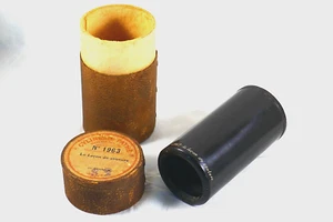 Pathé-Walze/Cylinder - La Lecon de couture, Nr. 1963, ca. 1900/'10 - Picture 1 of 4