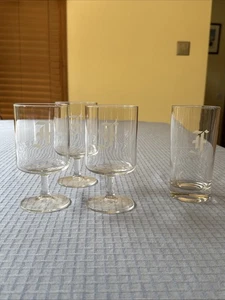 Vintage Set Of 4 Highball Cocktail Glasses Initial Glass Set - The Letter F - Picture 1 of 9