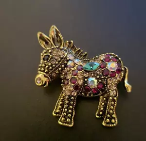 Donkey Brooch Silver Tone Vintage Inspired Jewellery Cute Rhinestone Broach Pin - Picture 1 of 1