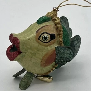 Vntg Katherine's Collection ~ Kissing Fish ~ Green with Tiara and Teardrop Bead - Picture 1 of 16