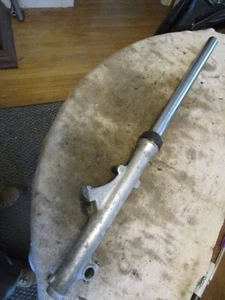 1979 Yamaha XS 750 XS750 Front right Fork leg tube assembly - Picture 1 of 5