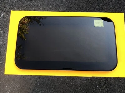 🔥Sunroof Glass VW VOLKSWAGEN PASSAT 2006-2010 Moonroof  Window Factory OEM - Image 1 of 4