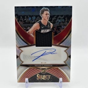 2024-25 Panini Select - Rookie Jersey Autographs Pelle Larsson #RJA-LLE /199 - Picture 1 of 2