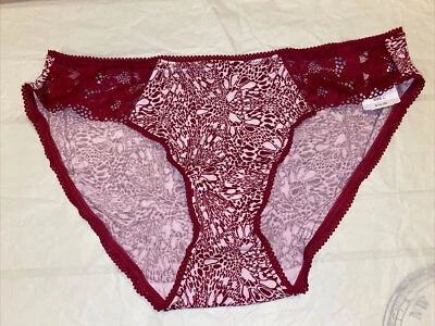 *SOMA. Grande. Bikini de encaje de firma abrazable. All A Flutter Mini Lila. Nuevo con etiquetas Foto 1 de 4