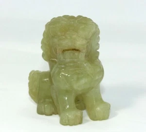 VINTAGE CARVED CHINESE JADE LIKE GREEN HARDSTONE FOO DOG LION FIGURINE - Picture 1 of 14