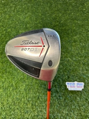 Controlador Titleist 907 D1 10,5 Loft Accra M4 rígido flexible agarre Iomic diestro Foto 1 de 4