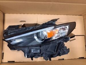 OEM 22-23 Mazda 3 Driver Left Headlight  Used BGDN51040
