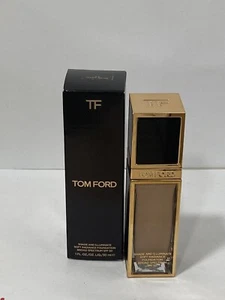 Tom Ford Shade And Illuminate Soft Radiance Foundation 5.6 IVORY BEIGE - Picture 1 of 2