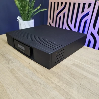 Linn Audio AV5125 HiFi Separate 5-Channel Power Amplifier (Black) inc Warranty - Image 1 of 4