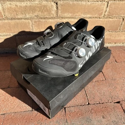 Zapatos de ciclismo de carretera Specialized S-Works Vent talla 44/10,6 con bolsa y caja para zapatos Foto 1 de 4