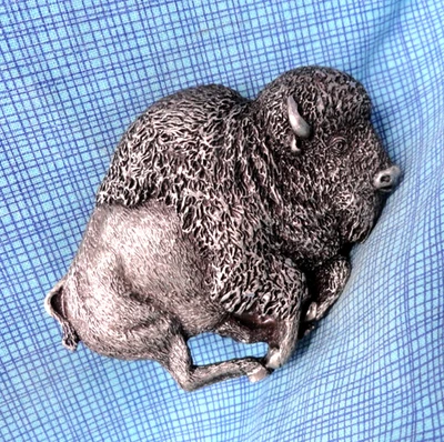 Hebilla de cinturón de bisonte Old West 3D Buffalo American Frontier de colección años 80 bergamota .GMP255 Foto 1 de 4