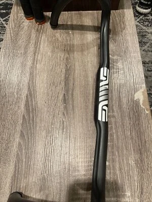 Enve 复合材料 SES AR 公路碳纤维车把 - 44 厘米 - 全新 — 第 1/4 张图片