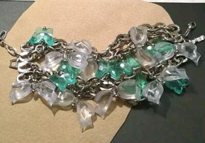 Pulsera TARINA TARANTINO Mariposa y Arcos Lucita Cuentas (Azul Verdoso/Claro)! Foto 1 de 4