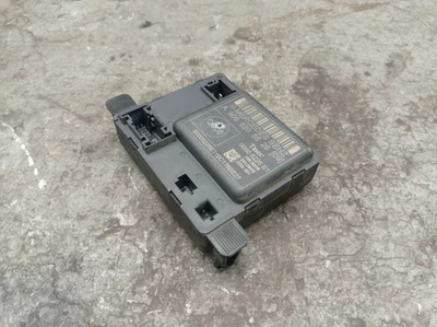 Mercedes Sprinter 3-T Scatola W906 216 CDI Centralina Porta A9068205626 Frontale - Immagine 1 di 4