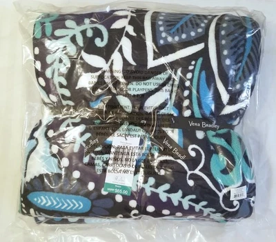 Medallón Vera Bradley Fleece Throw Blue Island Foto 1 de 3
