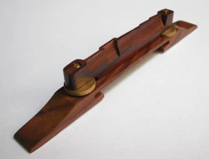 Guitar Bridge Rosewood Archtop model with Golden hardware GRETSCH GIBSON GUILD - Picture 1 of 4