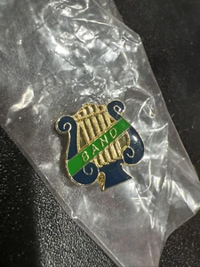 NEW VTG School Music Band Lyre Harp Wreath Gold Blue Green Enamel Pin Brooch - Picture 1 of 2