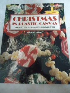 Leisure Arts Christmas In Plastic Canvas Book 1 Over 70 All-New Projects (Paperb - Picture 1 of 9