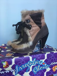 Irregular Choice Apple Turnover Botines Peludos Botines Tacones Marrón UK4 con Caja - Imagen 1 de 12
