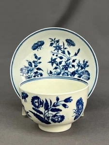 18th Century Dr Wall Worcester THREE FLOWERS Porcelain Tea Bowl & Saucer - Picture 1 of 13