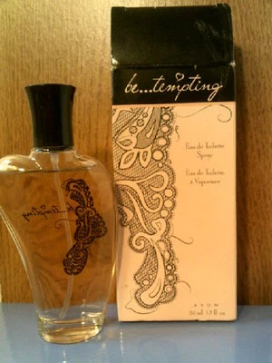 RHTF DISCONTINUED AVON  BE....TEMPTING  EAU DE TOILETTE SPRAY-NIB-FREE SHIP - Imagem 1 de 4