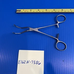 Unbranded DeBakey Tangenital Artery Clamp - Picture 1 of 9