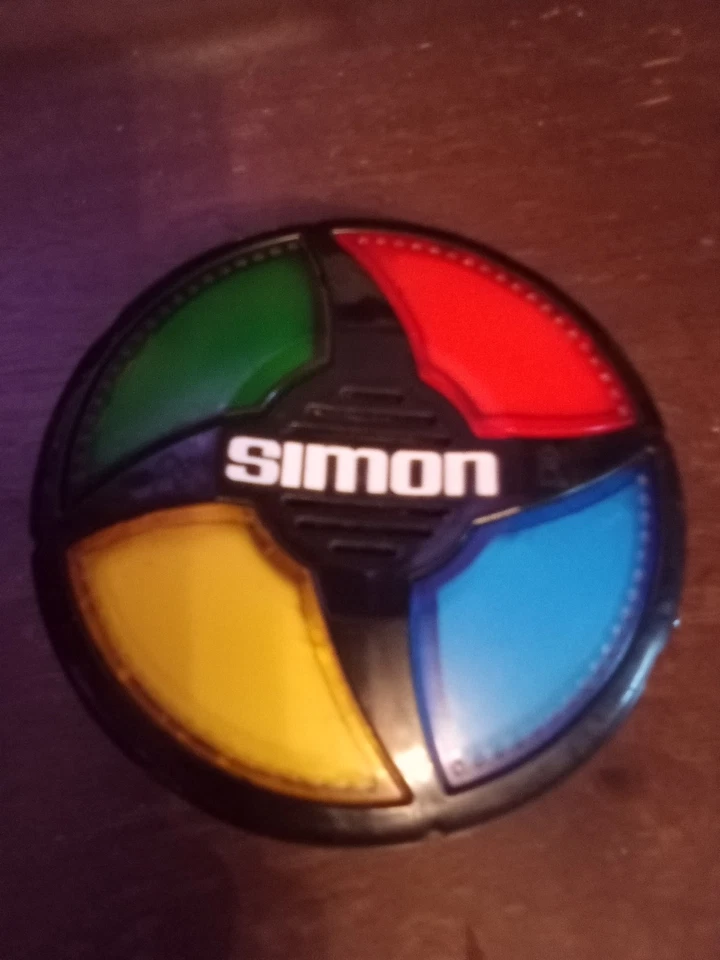 Simon Micro Series 3.5” Mini Electronic Handheld Game By Hasbro 2013 - Image 1 of 1