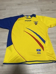 Ecuador Mens Soccer Football Shirt Size Large Mens Yellow Blue Home Jersey - Picture 1 of 12