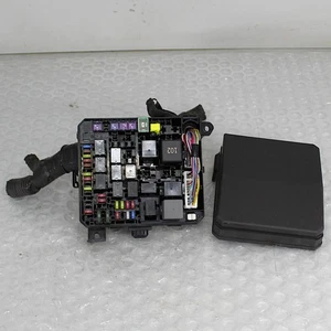 Fuse And Relay Box for Mitsubishi ASX GA8W 2.2 DiD - Picture 1 of 8