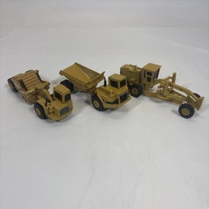 Ertl CAT Mini Geräteraupe Konvolut Vintage Metallbau - Bild 1 von 9