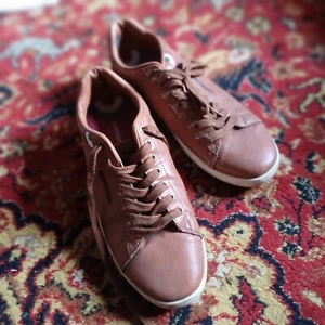 LAMBRETTA UK size 10 Tan Brown Retro Mod Trainers, great condition - No Box - Picture 1 of 8