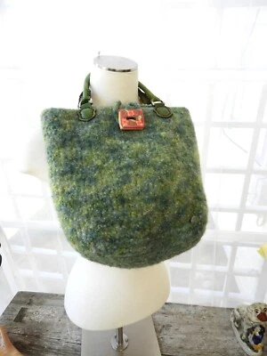 Bolso/cartera de colección de fieltro de lana verde con mango superior 11"x11"x5" Foto 1 de 4