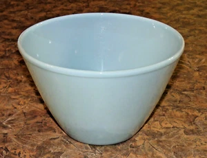 Vintage Fire King Oven Ware Splash Proof Mixing Bowl Delphite Blue 8½" 8.5" - Picture 1 of 4