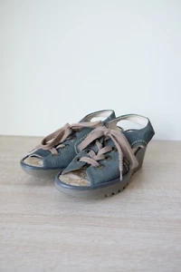 A+ Fly London Ylva Wedge Green Perforated Leather Lace Up Sandal 38 8 Platform - Picture 1 of 6