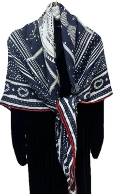 Bufanda delgada 51"x51" estampado de caballos azul marino 70% cachemira 30% seda jacquard 130x130cm5125 Foto 1 de 4