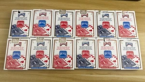 10 barajas de cartas de bicicleta rojas y azules, muy ligeramente usadas. ¡Excelente estado! - Imagen 1 de 4