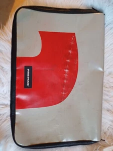 Freitag F83 Laptop Tasche Sleeve Macbook 17" 17-Zoll Laptoptasche Laptopsleeve - Bild 1 von 3