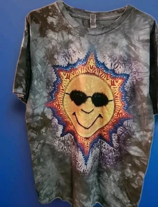 The Mountain “ Smiley Sun Tie-Dye Shirt” Gray New Men’s SZ L NWOT GILDAN BRAND - Picture 1 of 4