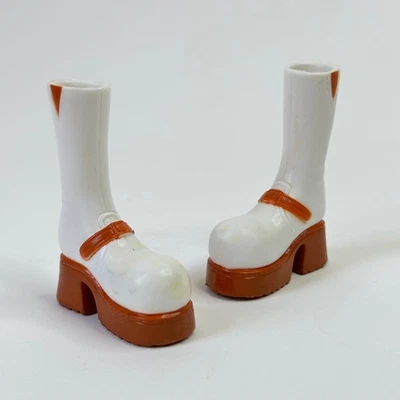 Botas Muñeca Bratz Blanco Plataforma Tacón Botas Naranja Correas Accesorios Foto 1 de 4