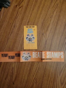 The Beatles 1964 Hallmark Briefmarkenheftchen mit Promo-Banner in fast neuwertigem Zustand USA - Bild 1 von 8