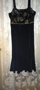 VTG R&K ORIGINALS Black VELVET Dress Sz 16 Lady's Just One Piece 37x17 - Picture 1 of 7