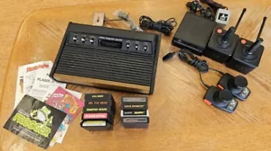 ATARI 2600~VIDEO SYSTEM~WITH 2 REMOTE CONTROLLERS-2 PADDLES~9 GAMES~TESTED - Picture 1 of 7