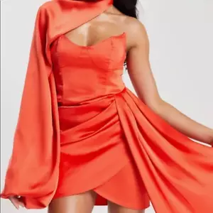 NEW ASOS Hot Red Orange LUXE SATIN Extreme Drape ONE SLEEVE Cocktail DRESS US 0 - Picture 1 of 12