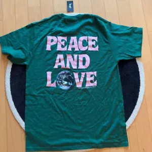 Stussy Peace and Love (Medium) - BRAND NEW WITH TAGS- SHIPS TODAY! - Picture 1 of 2
