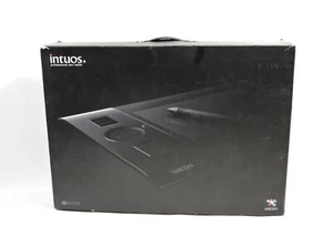 Tablet Wacom INTUOS 4 PTK-440 con cable USB y agarre inalámbrico lápiz puntas en caja CAJA - Imagen 1 de 12