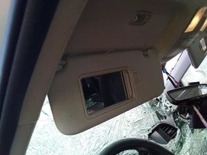 Driver Left Sun Visor Sedan With Sunroof Fits 17-20 ELANTRA 805519 - Picture 1 of 9
